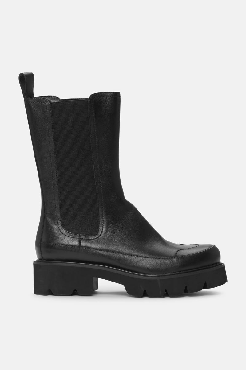 Calf Leather Black