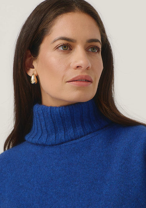 Essential Snood in Various Colours