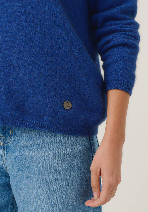 Mia Crew Sweater in Dusty Blue