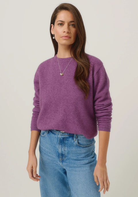 Mia Crew Sweater in Lilac