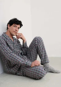 Men's Netter Pyjama Set in Raven Dark Lake