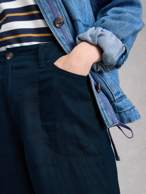 Tia Linen Wide Leg Crop in Dark Navy