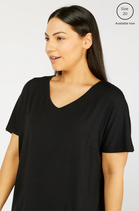Ivy Swing Tee in Black