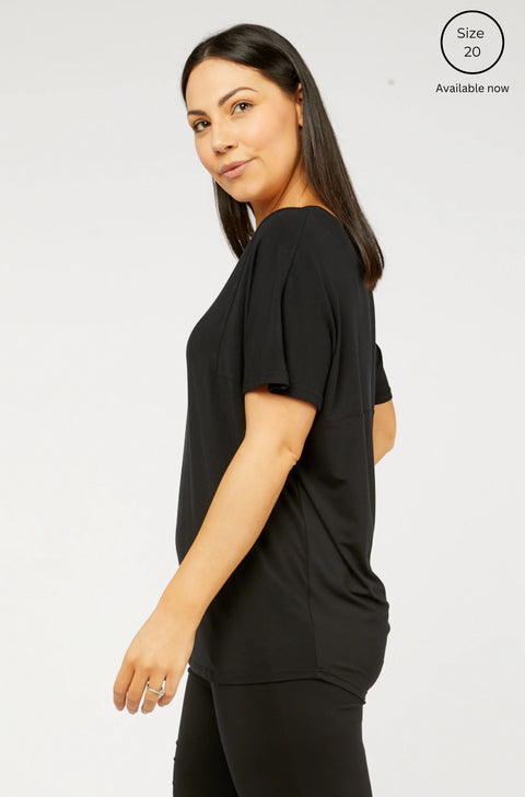 Ivy Swing Tee in Black