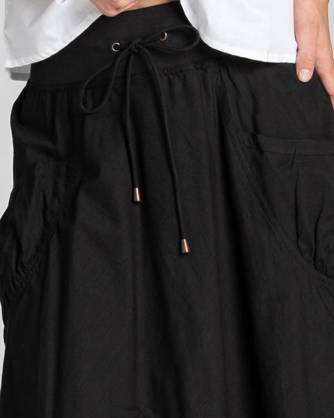 Guru Skirt in Black
