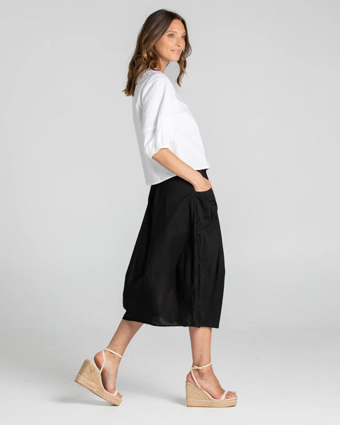 Guru Skirt in Black
