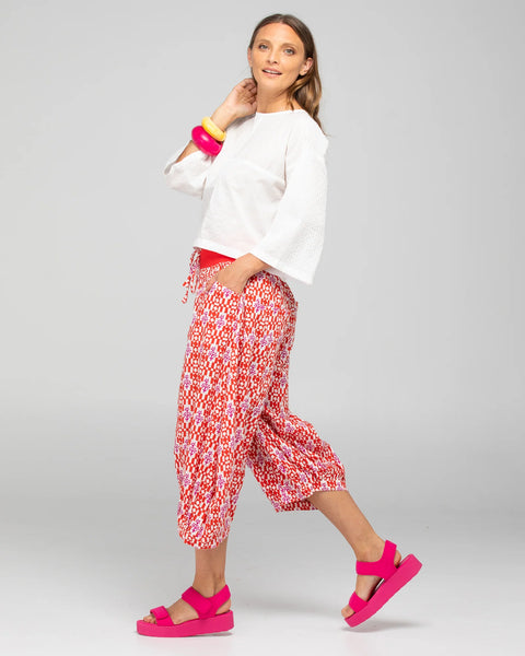 Dimple Top in White