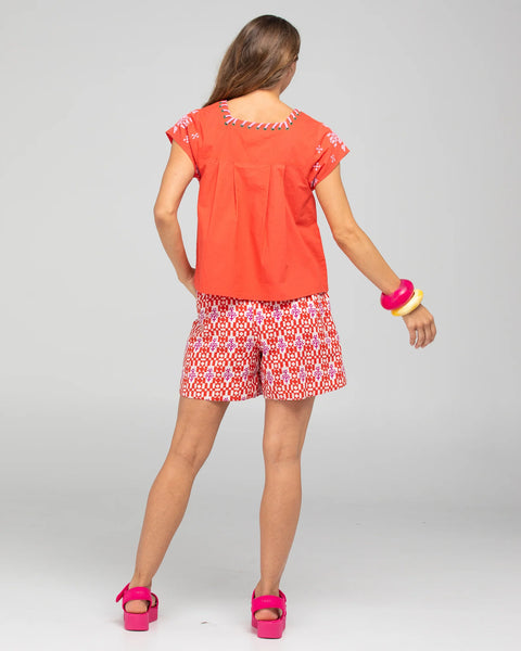 Daisy Short in Naples Pomodorro
