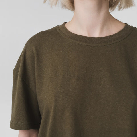Boxy Hemp Tee in Olive