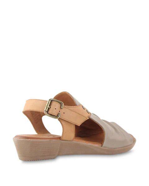 Aliah Sandal in Darkstone/Coconut