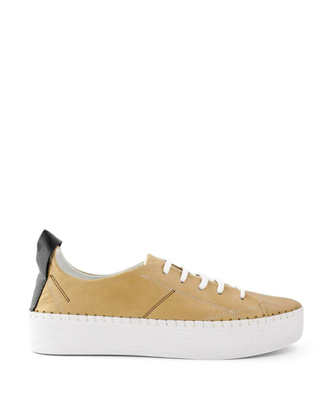 Sailor Casual Shoe in Scissors/Black