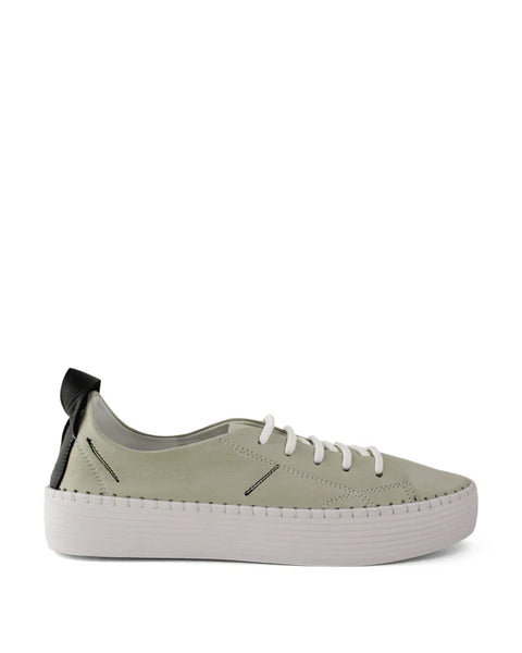 Sailor Casual Shoe in Bamboo/Black