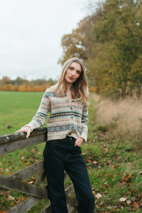 Westray Cardigan in Roslyn
