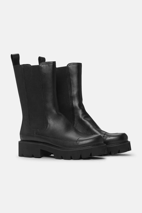 Calf Length Leather Boots in Black