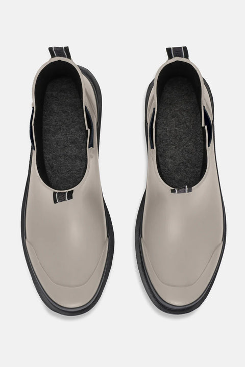 Short Natural Rubber Boot in Atmosphere