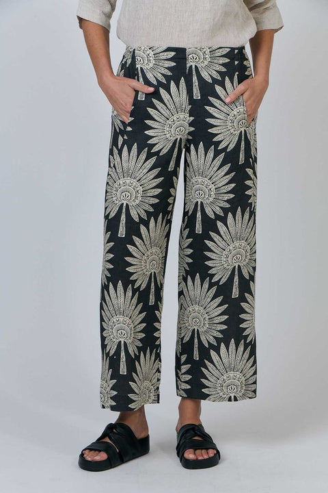 Flat Front Pant in Date Palm