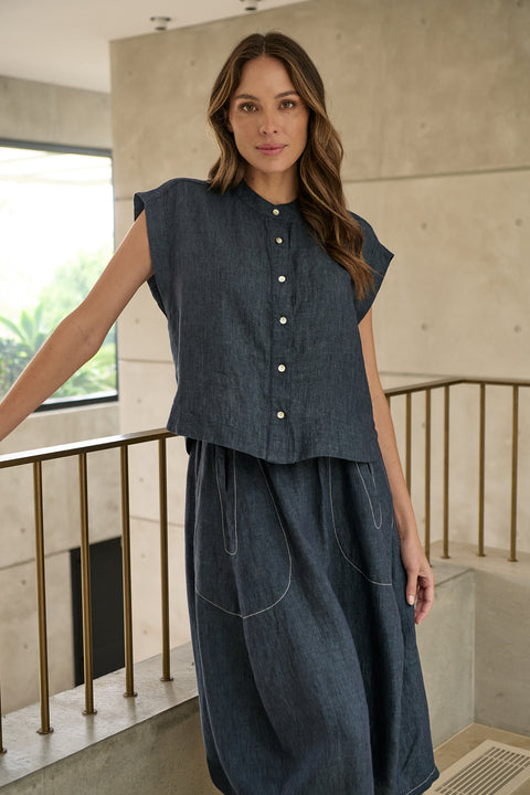 Linen Button Top in Poseidon