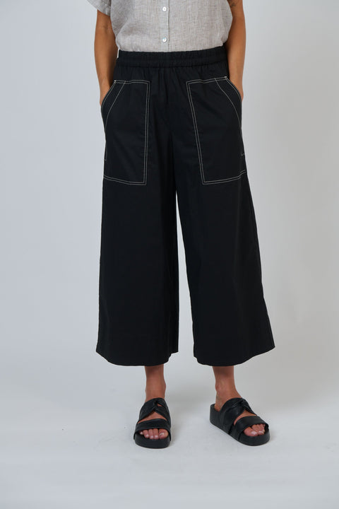 Poplin Pants in Black