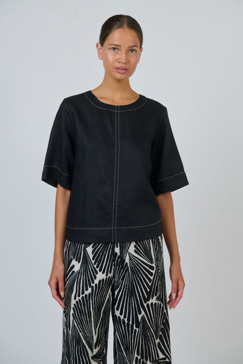 Linen Stitch Top in Black