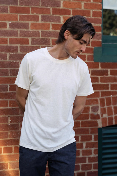 Classic Tee in Natural