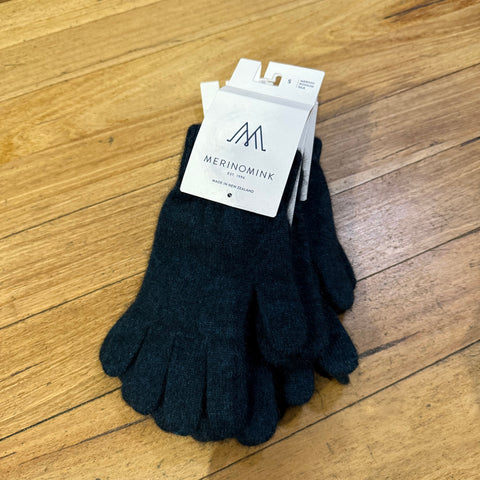Merinomink Giveaway Gloves