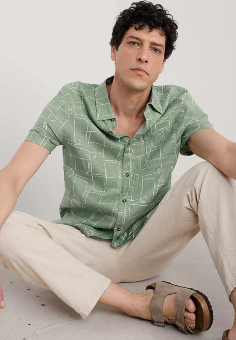 Men's Blue Heron SS Shirt in Loose Lines Dark Pistachio