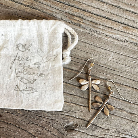 Libellula Earrings in Bronze