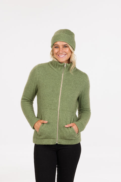 Essential Jacket in Pistachio
