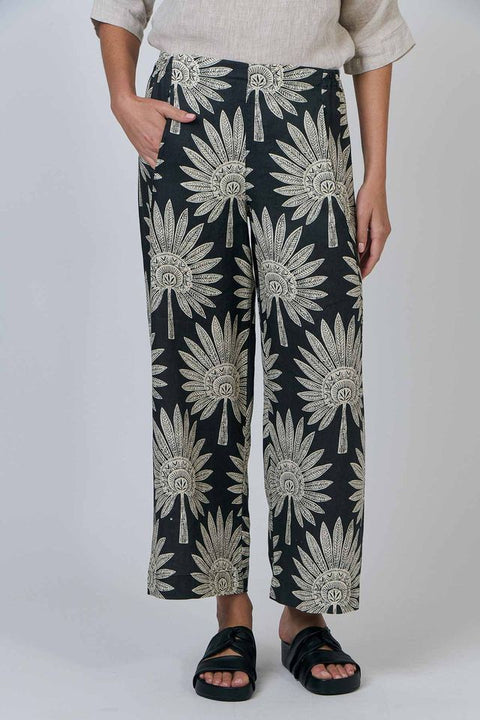Flat Front Pant in Date Palm