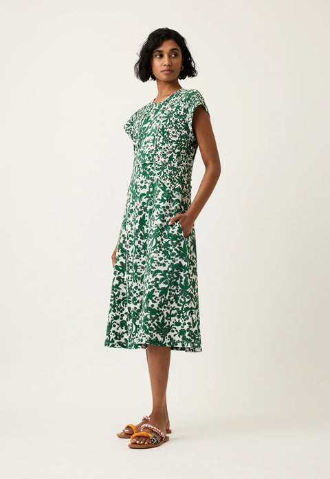 Reyes Sleeveless Dress in Parsley
