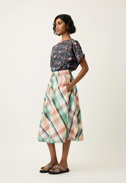 Wave Skirt in Summer Check