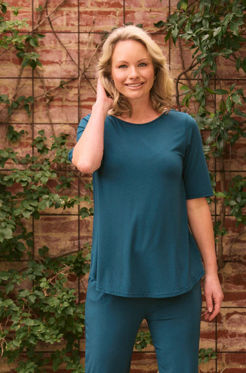 Elbow Swing Tee in Spruce