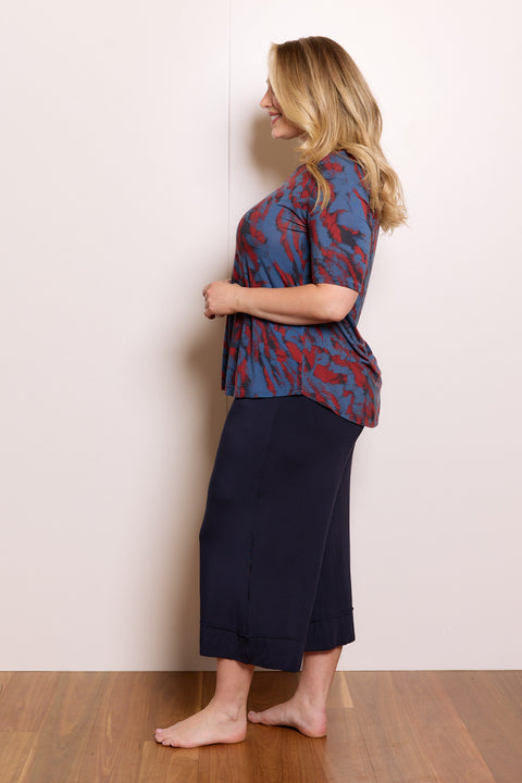 Elbow Swing Tee in Earth Print