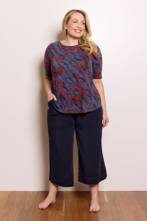 Elbow Swing Tee in Earth Print