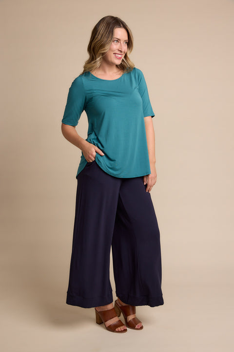 Elbow Swing Tee in Peacock