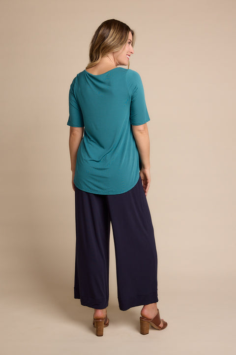Elbow Swing Tee in Peacock