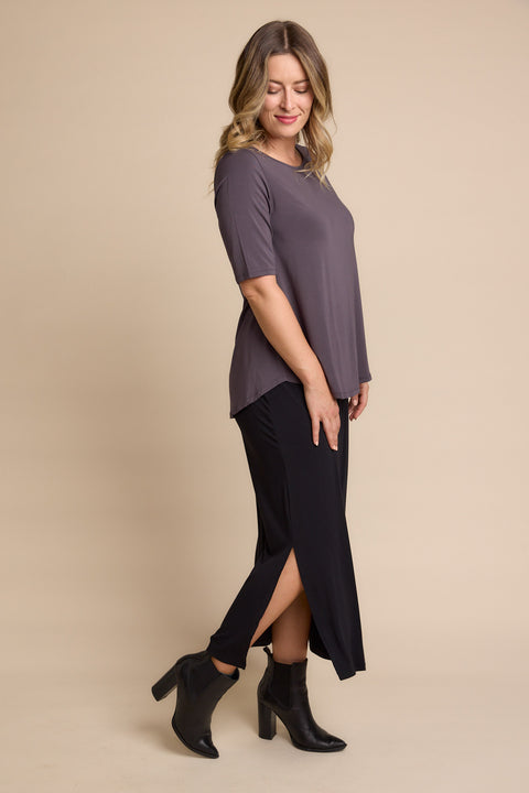 Elbow Swing Tee in Grape