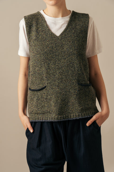 Tweed Vest in Pine