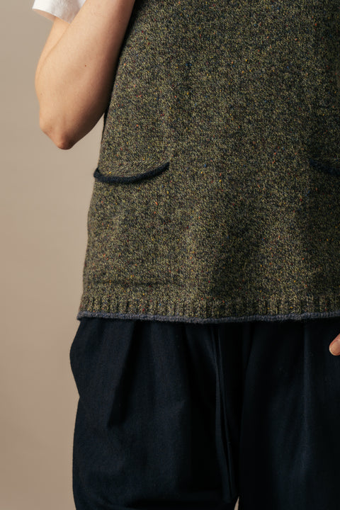 Tweed Vest in Pine