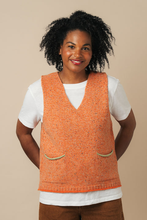 Tweed Vest in Dune