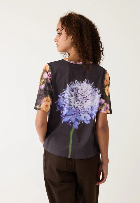 Grace Tee in Allium