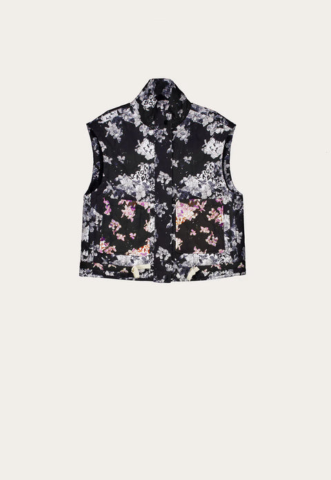 Noa Vest in Hydrangea Splice