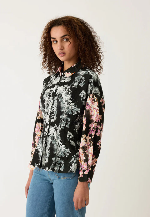 Paloma Blouse in Hydrangea Splice