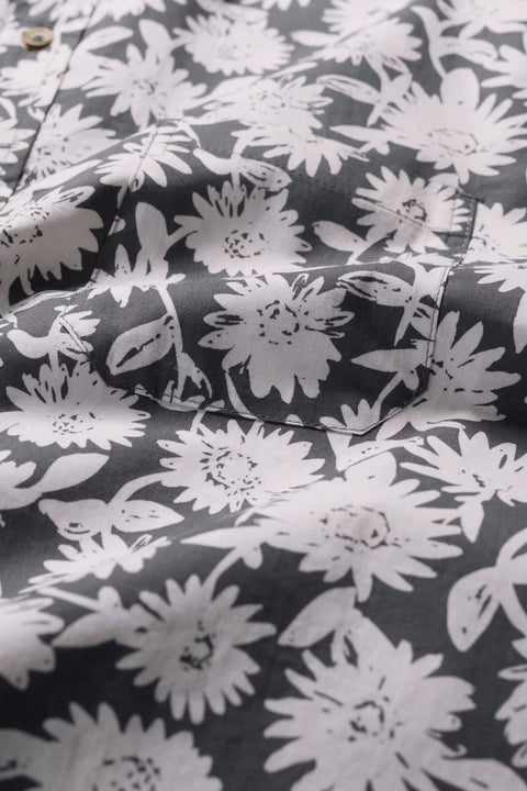 Men's Barque Shirt in Daisy Shadow Lead