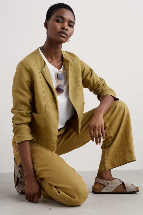 Country Lane Jacket in Pear