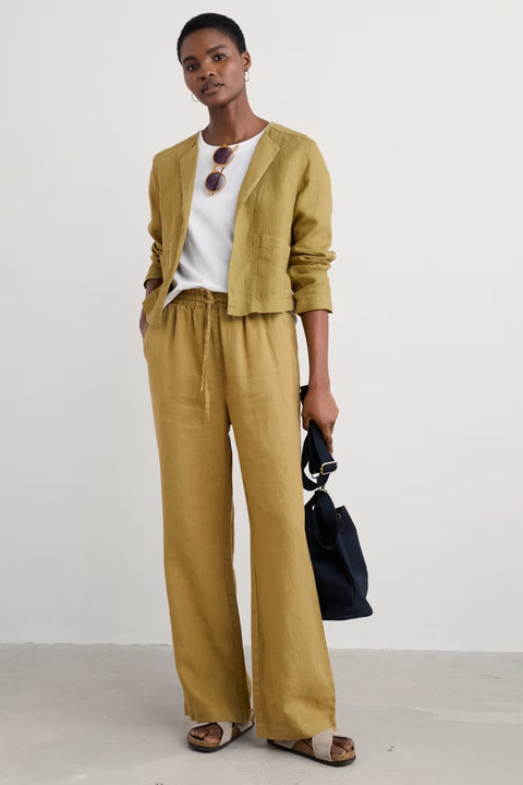 Country Lane Jacket in Pear