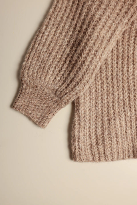 V-Neck Cardigan in Fawn