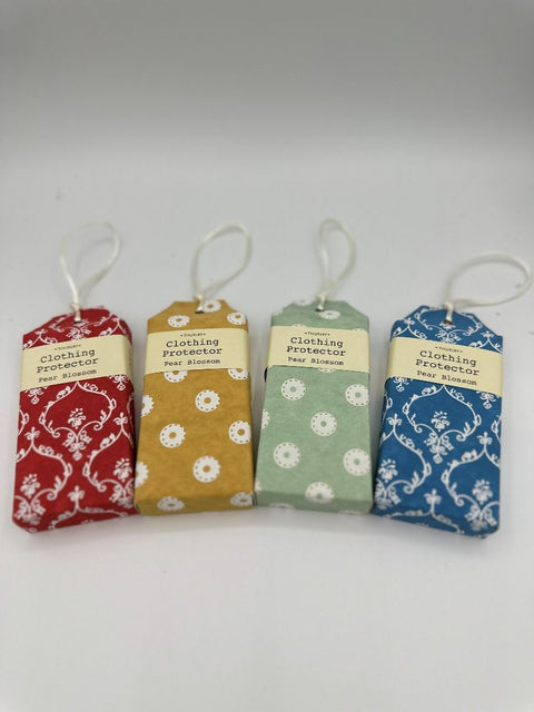 Dalcheri Clothing Protector