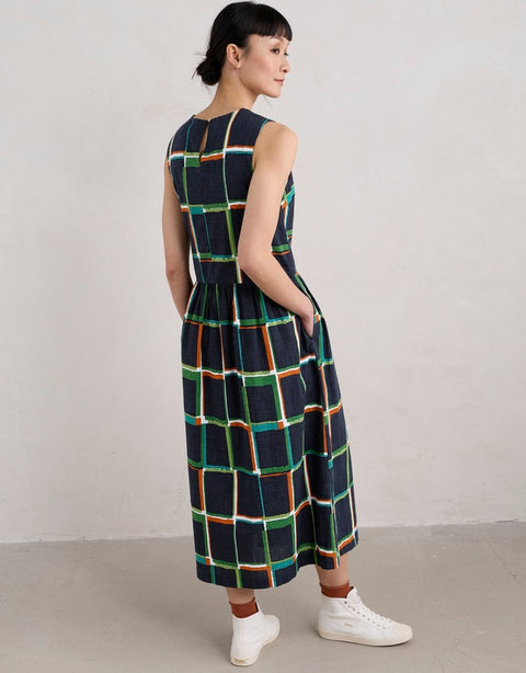 Brouse Dress in Window Panes Maritime