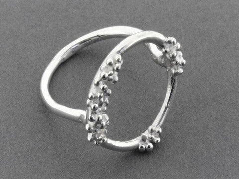 Beaded Circle Ring in Sterling Silver Size 7